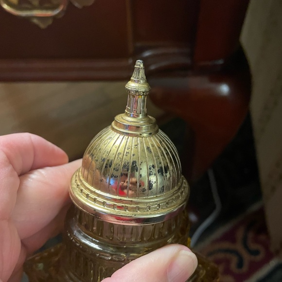 Avon Capital bottle - Picture 4 of 4